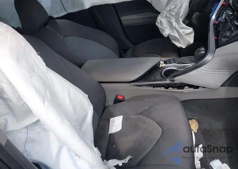 2023 Toyota Camry Le Hybrid z USA, uszkodzony, nr VIN 4T1C31AK9PU609208